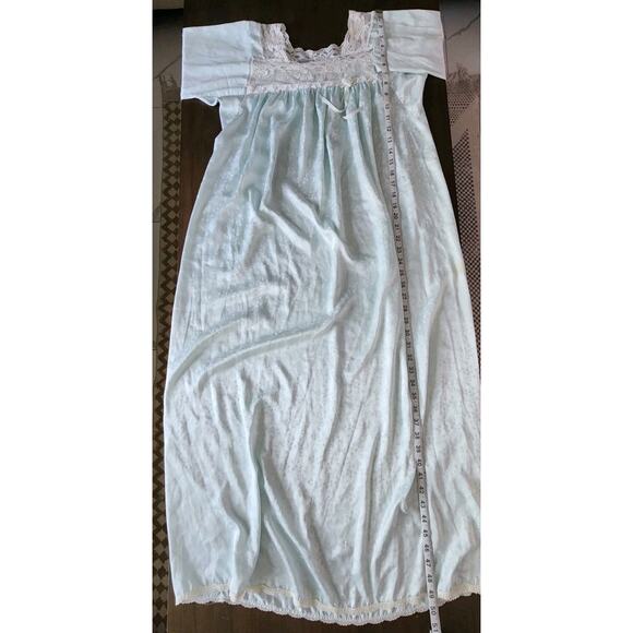 Christian Dior Vtg 80s Dior Oblique Logo Floral Nightgown Baby Blue Lace Trim - Picture 7 of 9